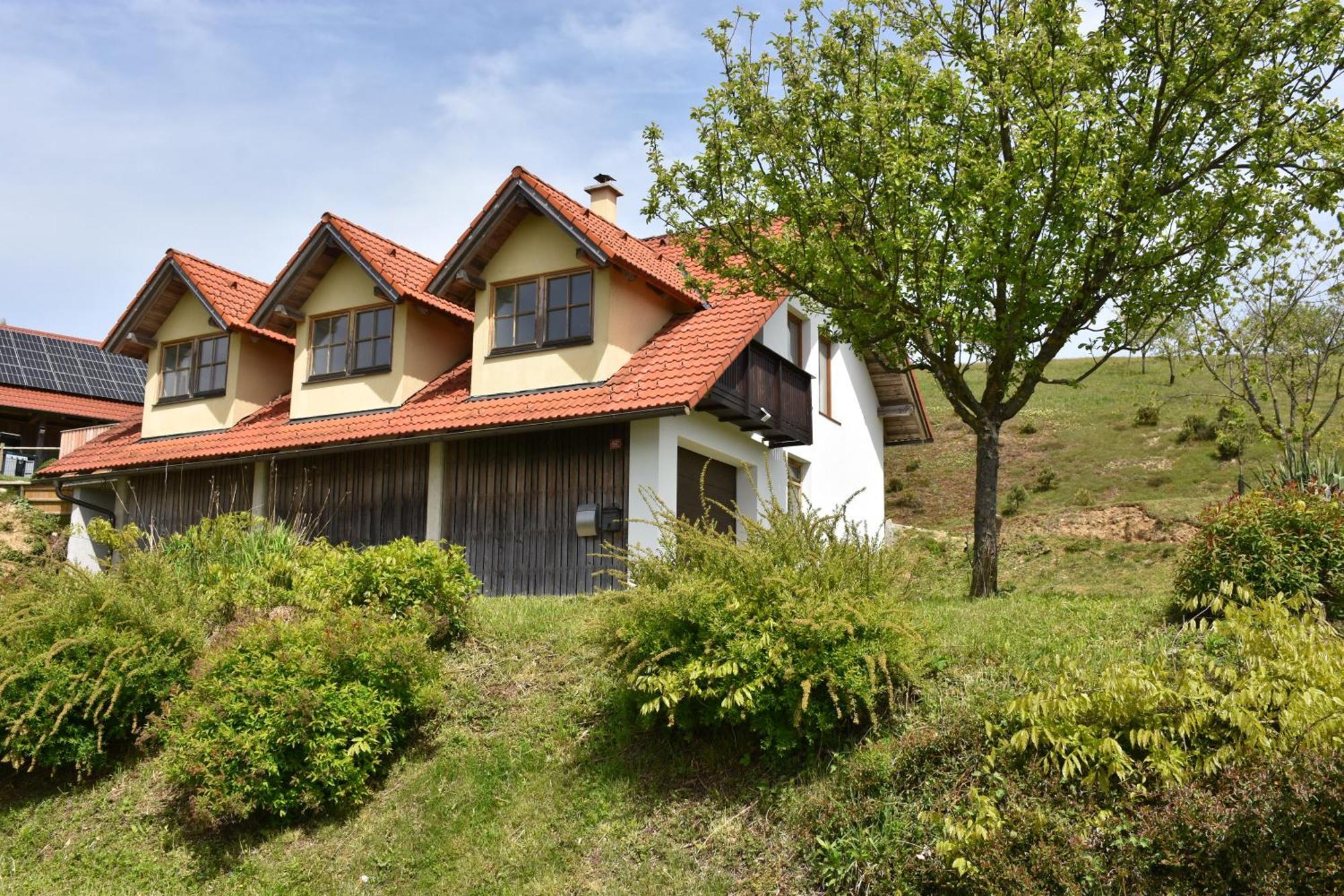 Guest House Struc Slovenj Gradec Luaran gambar